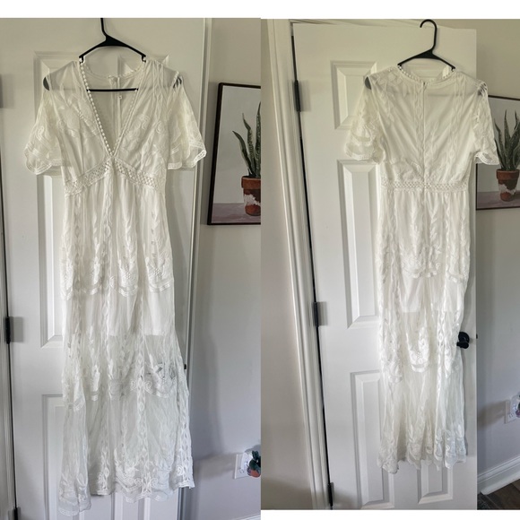 Size small white dress - Picture 1 of 2